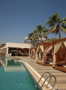 Beach-Club
