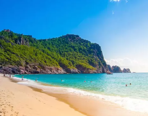 Kleopatra Beach